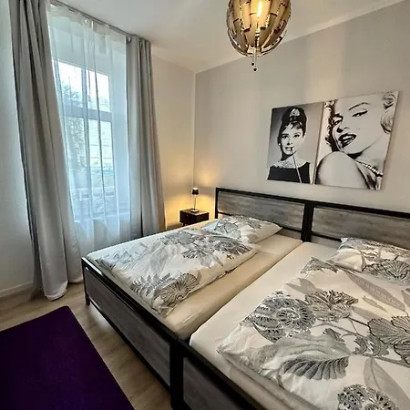 Victoria Apartment
